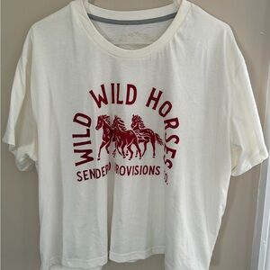 Sendero Provisions Co. White and Red Graphic Tee